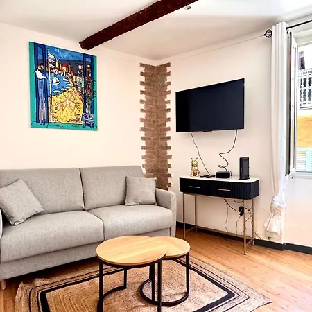 La Casa Du Suquet, Zone Pietonne * Cannes